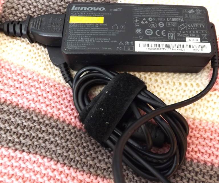 Lenovo Mains Power Adaptor Mod ADP-65FD-B 