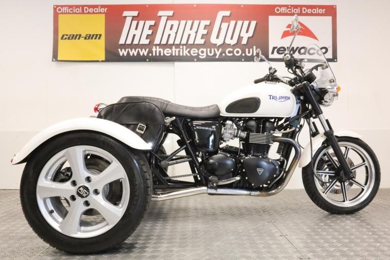 TRIUMPH BONNEVILLE CASARVA IRS TRIKE 