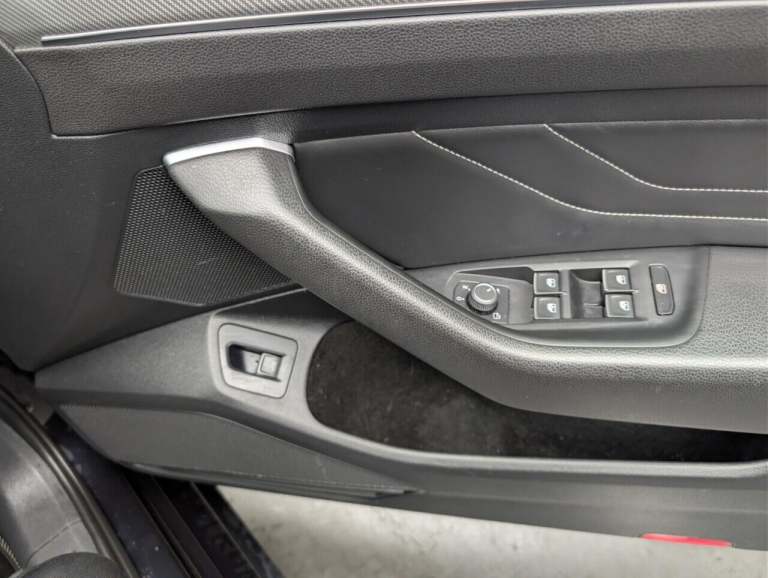 2021 Volkswagen Passat 2.0 TDI EVO R-Line Estate 5dr Diesel DSG Euro 6 (s/s) (150 ps) - CRUISE CO...