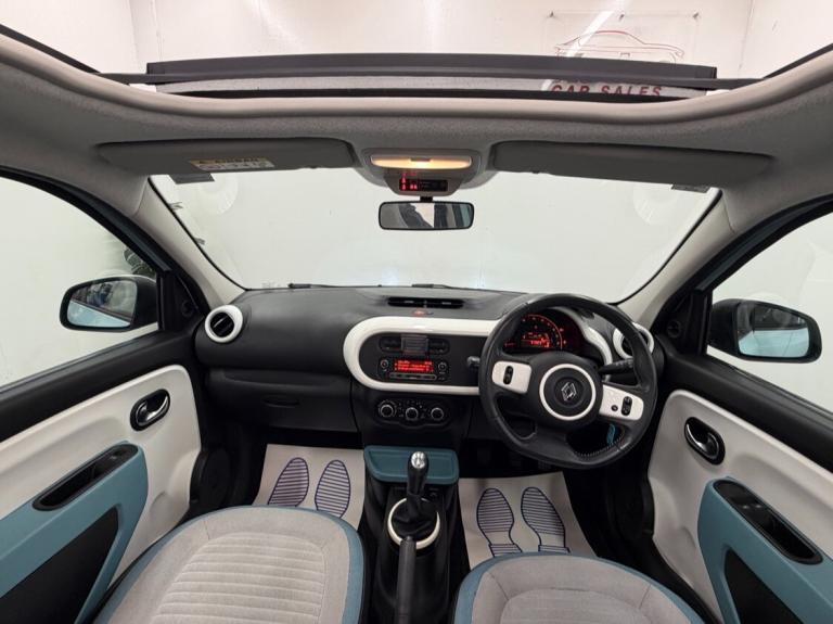 2016 Renault Twingo 1.0 SCe THE COLOUR RUN 5dr - LOW 57000 miles - ELEC PAN ROOF - FSH HATCHBACK ...