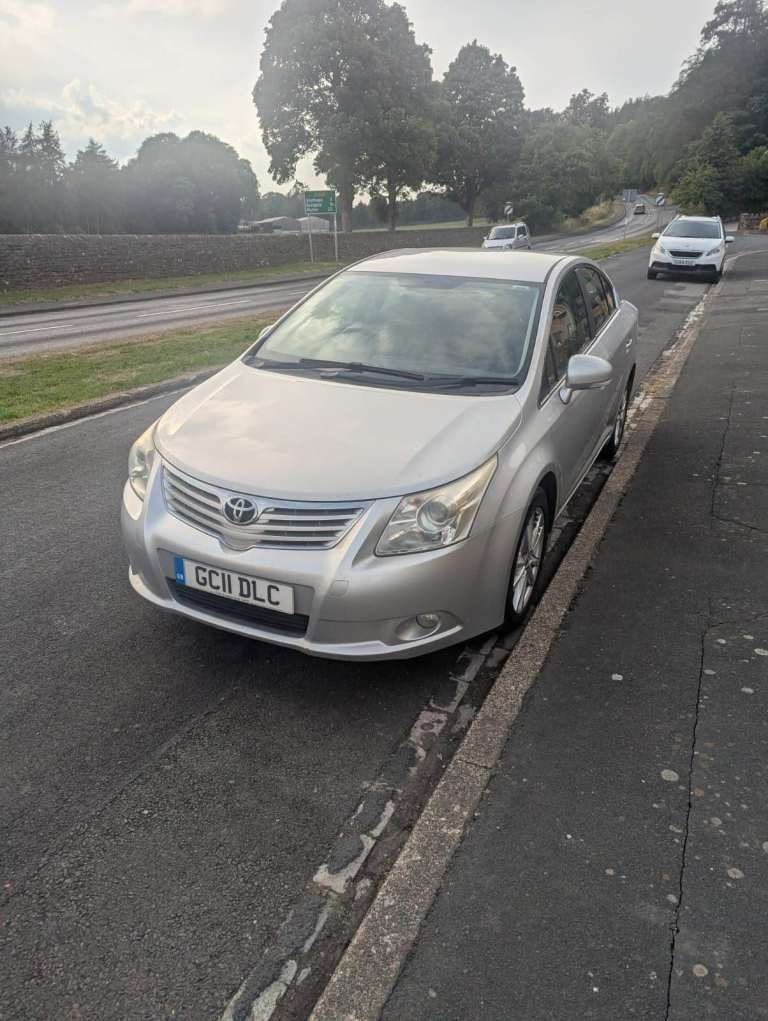 Toyota, AVENSIS, Saloon, 2011, Manual, 1998 (cc), 4 doors