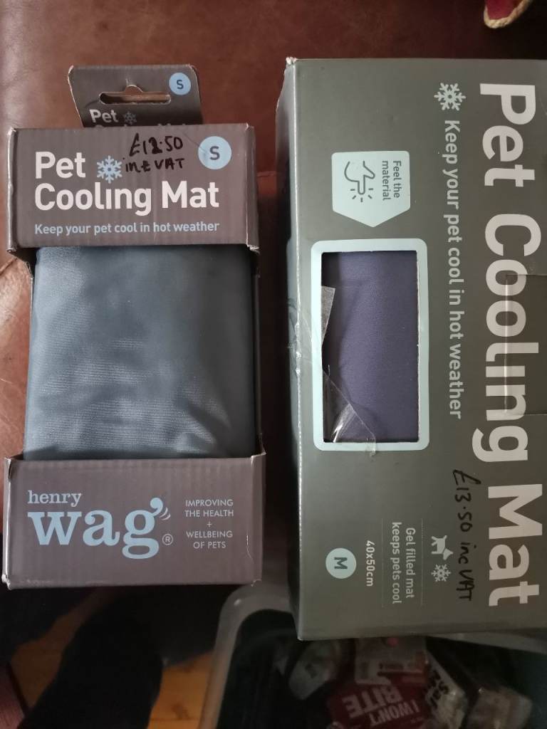 Pet cooling mat - gel filled