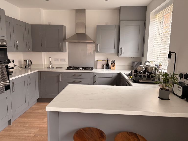  Brand new marble effect laminate kitchen worktop / countertops 