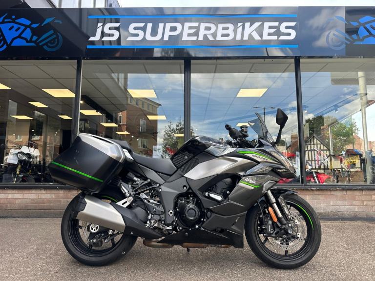 KAWASAKI NINJA 1000 SX TOURER 2024 - ONLY 2185 MILES. 