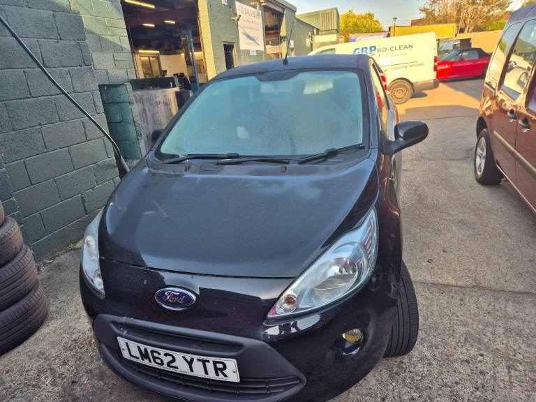 Ford, KA, Hatchback, 2012, Manual, 1242 (cc), 3 doors