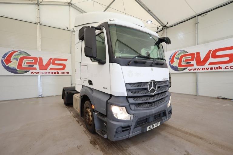2014 (14 PLATE) Mercedes Benz  ACTROS 1840 4x2 Euro 6 Tractor Units