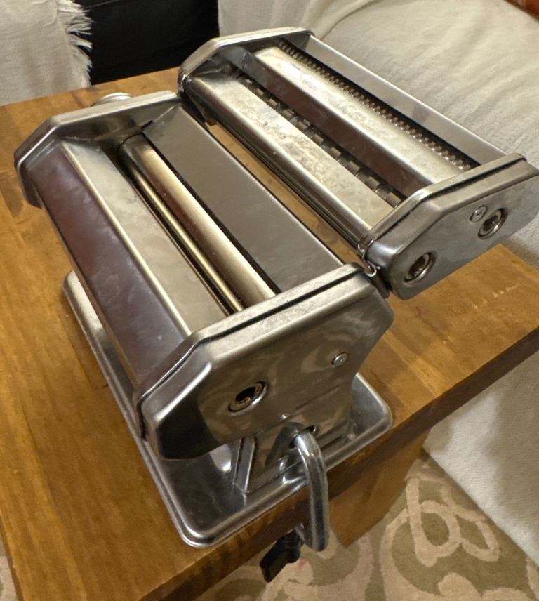 Manual Pasta Maker Machine – Stainless Steel