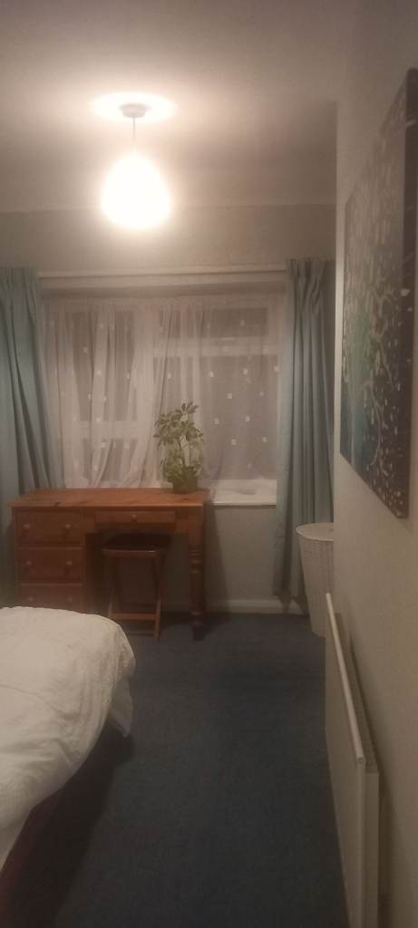 Room to rent 