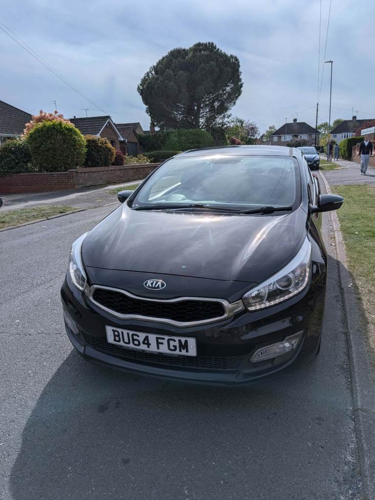 Kia, PRO CEED, Hatchback, 2014, Manual, 1582 (cc), 3 doors