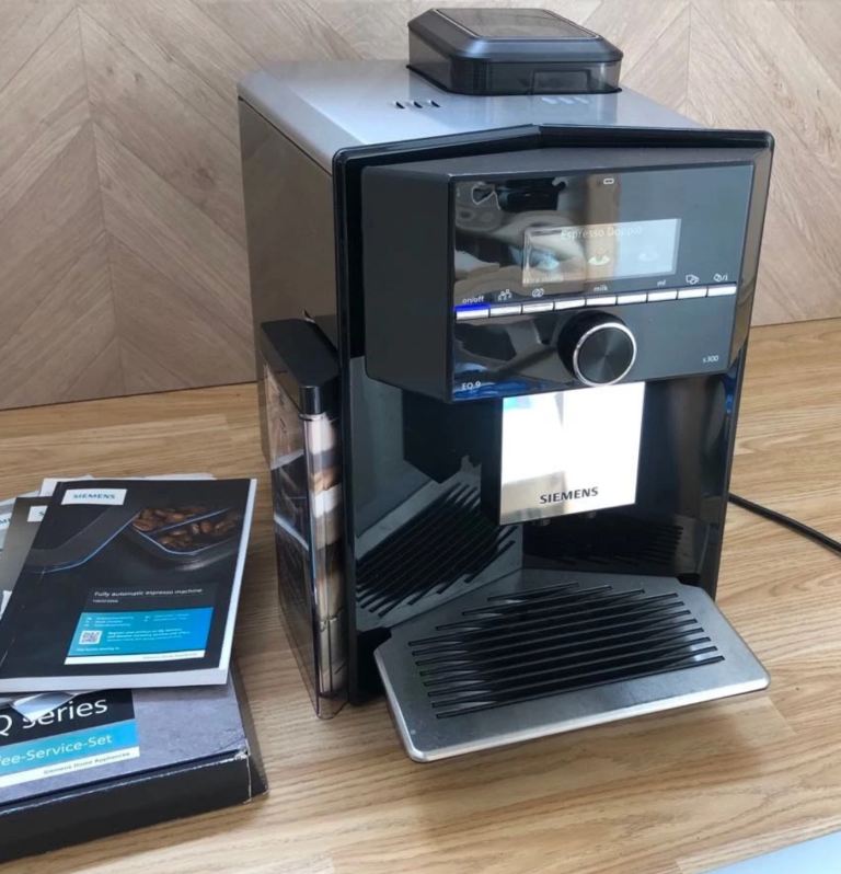 SIEMENS TI923309GB EQ.9 Bean to Cup Fully Automatic Freestanding Coffee Machine