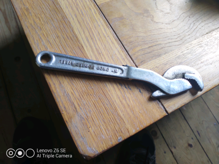 Ratchet and adjustable spanner for sale