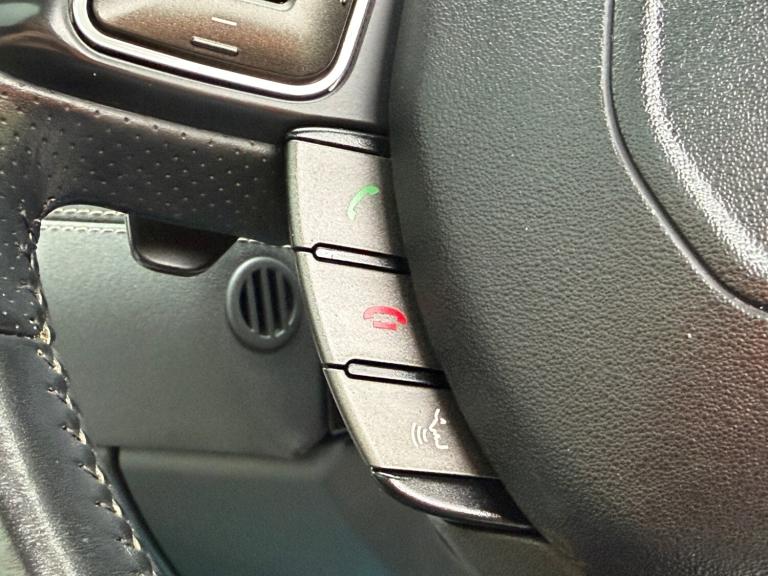 2014 Land Rover Range Rover Evoque 2.2 SD4 Dynamic Automatic 4WD 5dr SUV Diesel Automatic