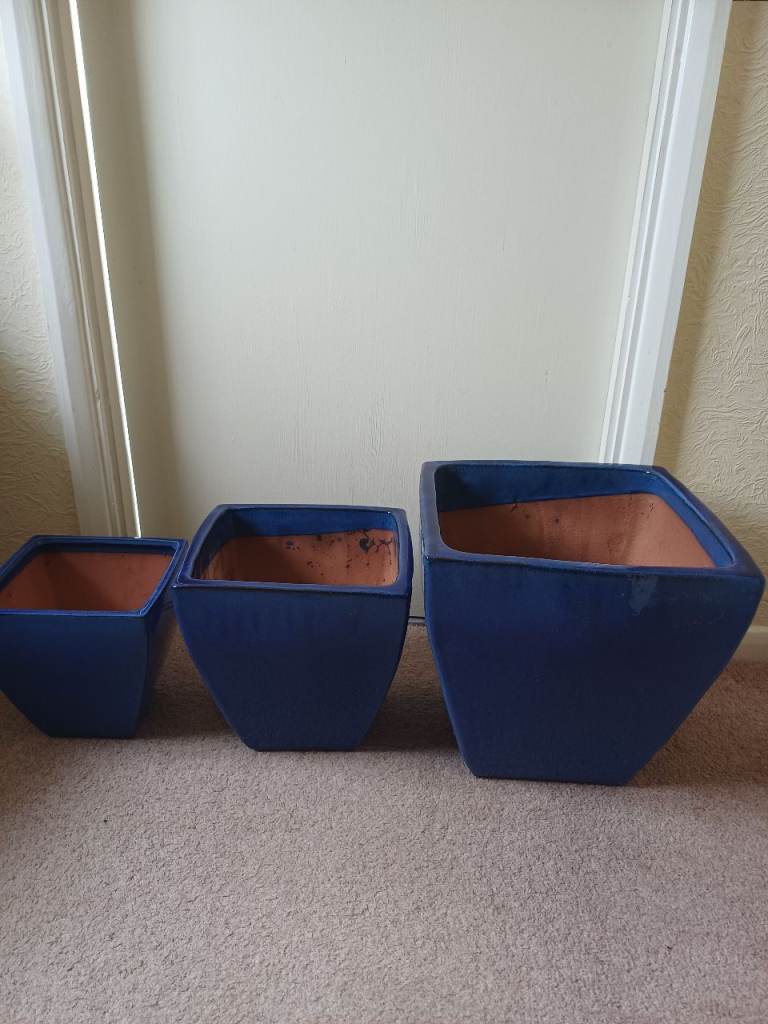 Set of 3 Blue terracotta Plant Pots – brand new 
