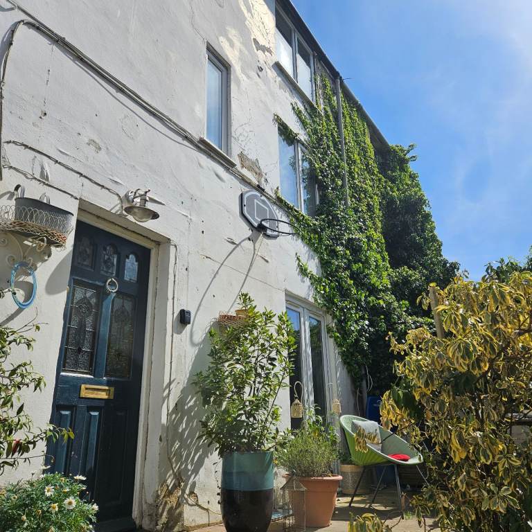 One bedroom to rent in Stroud 