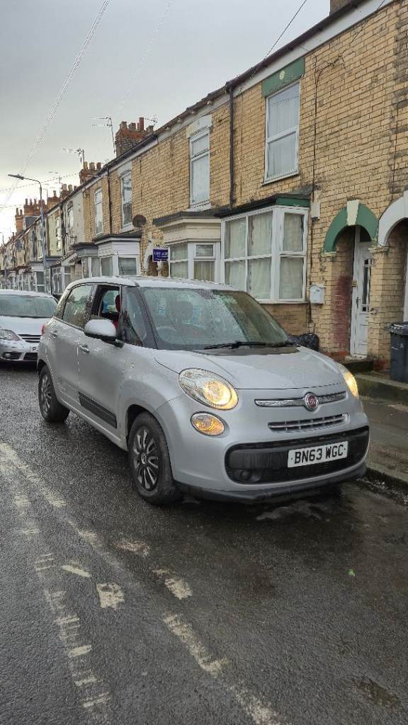 Fiat, 500L, MPV, 2013, Manual, 1598 (cc), 5 doors
