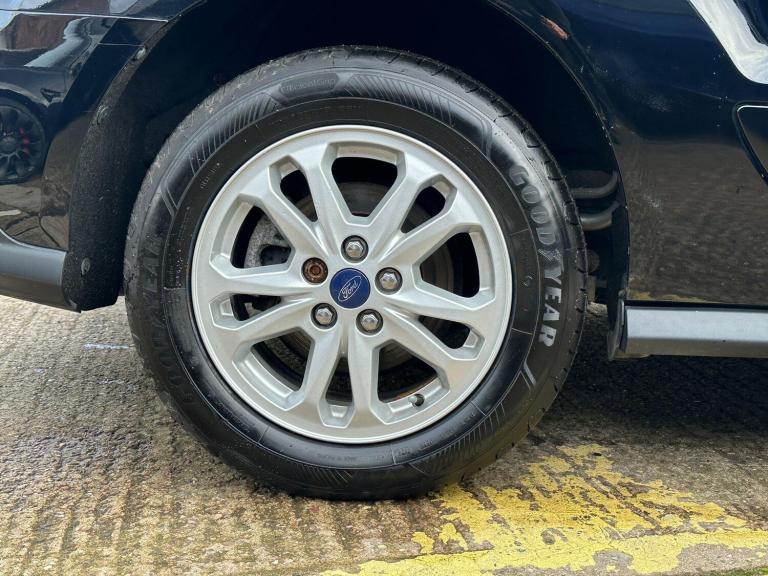 2020 Ford Transit Connect 1.5 200 EcoBlue Limited L1 Euro 6 (s/s) 5dr PANEL VAN Diesel Manual