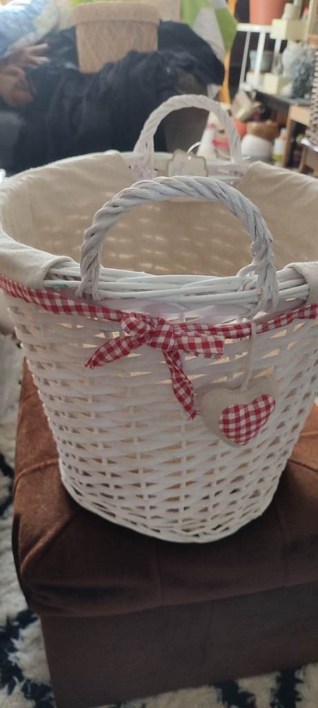 Hand woven wicker storage basket 
