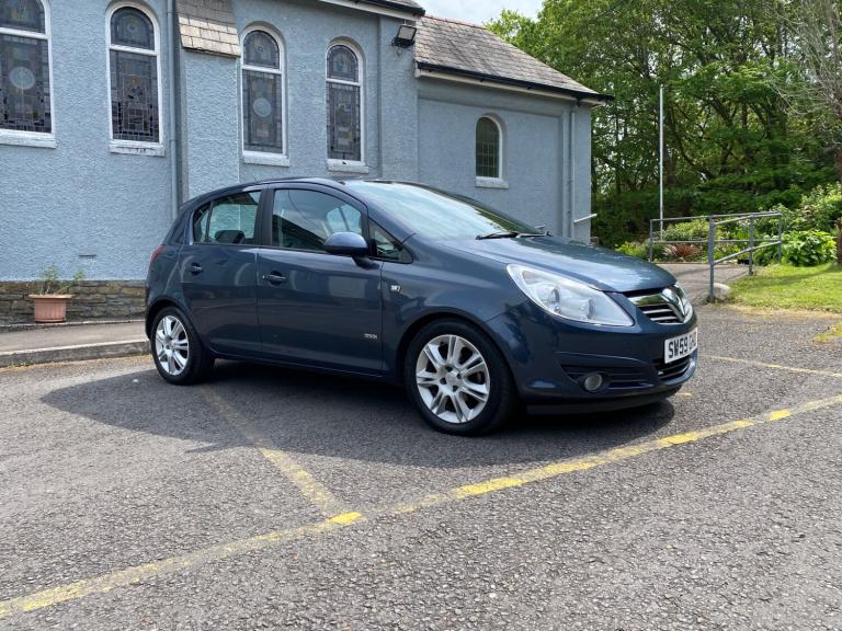 2010 Vauxhall Corsa 1.4i 16V Design 5dr Auto HATCHBACK Petrol Automatic