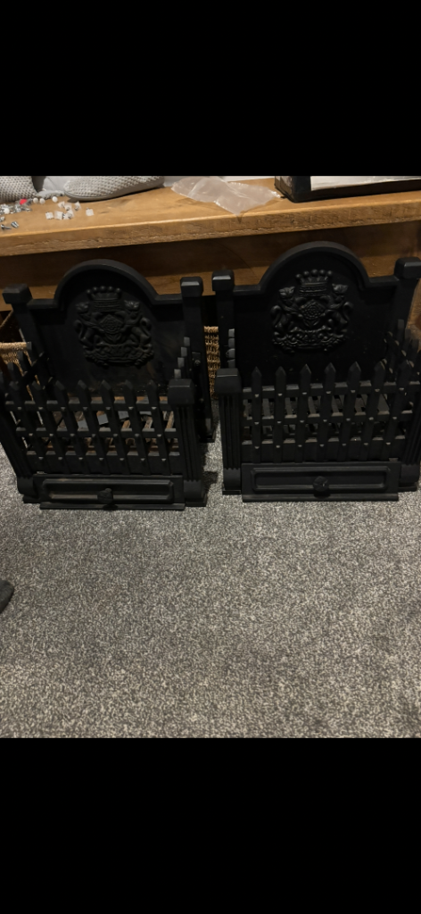 Cast iron fire grates X 2 