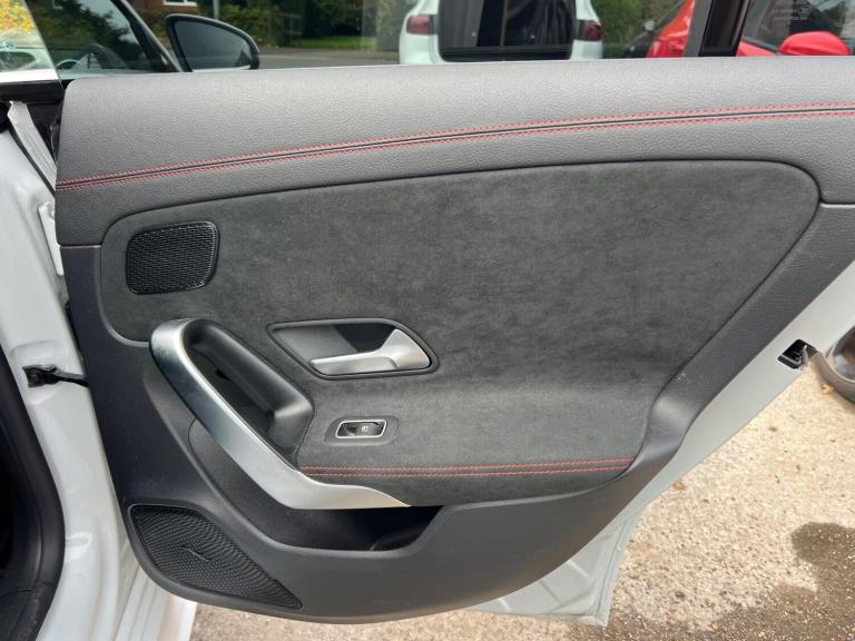 2023 Mercedes-Benz CLA 1.3 CLA180h MHEV AMG Line (Premium) Coupe 7G-DCT Euro 6 (s/s) 4dr COUPE Pe...