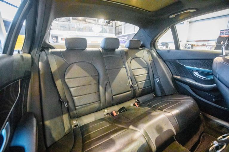 2018 Mercedes-Benz C Class 2.1 C250d AMG Line (Premium Plus) Saloon 4dr Diesel G-Tronic+ Euro 6 (...