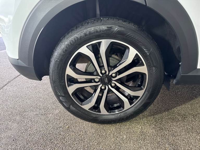 2024 Ford Puma 1.0 EcoBoost Hybrid mHEV Titanium 5dr Hatchback Petrol Manual