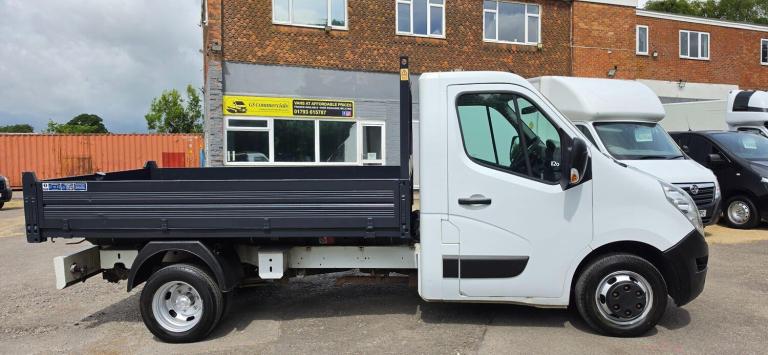 2016 Renault Master 2.3 dCi 35 Business RWD MWB Euro 5 2dr (TRW) CHASSIS CAB Diesel Manual