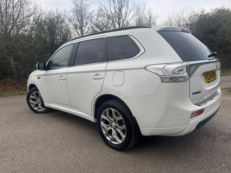 MITSUBISHI OUTLANDER 2.0 h 12kWh GX4hs 2014
