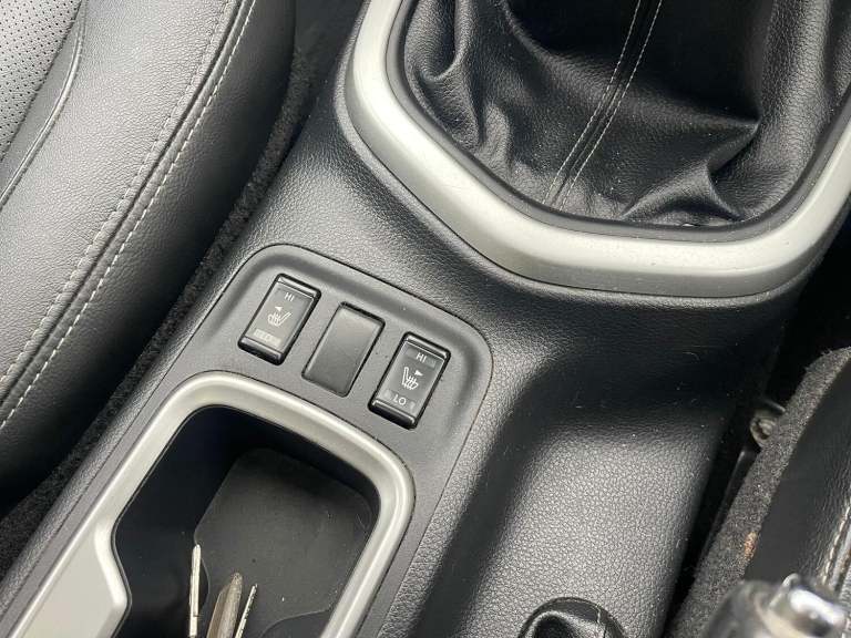 NISSAN NAVARA 2.3 dCi Off-Roader AT32 2019