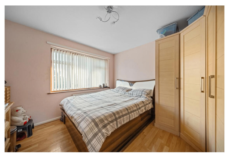 Spacious & Cosy Double Room for rent DA6 7NY