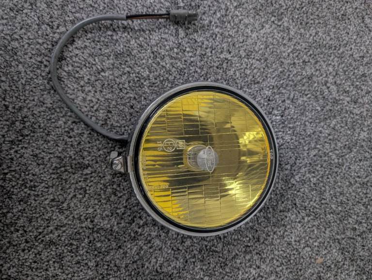 Ford carello fog light
