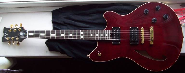 EVH SA-126 Standard electric guitar.