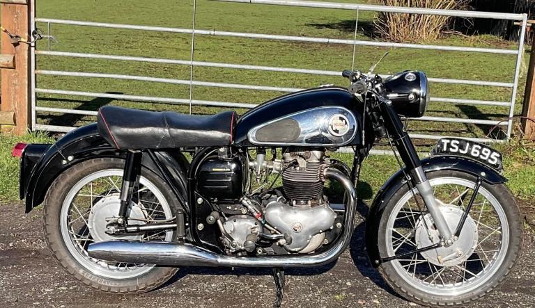 Norton 600cc Dominator 1957 – Classic British Twin-