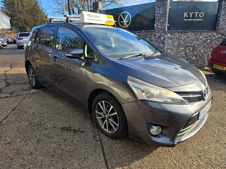 2013 Toyota Verso 1.8 V-matic Icon 5dr M-Drive S MPV PETROL Automatic