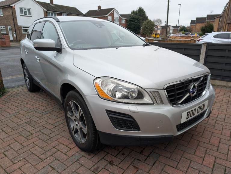 2011 Volvo XC60 2.4 D5 205 Automatic