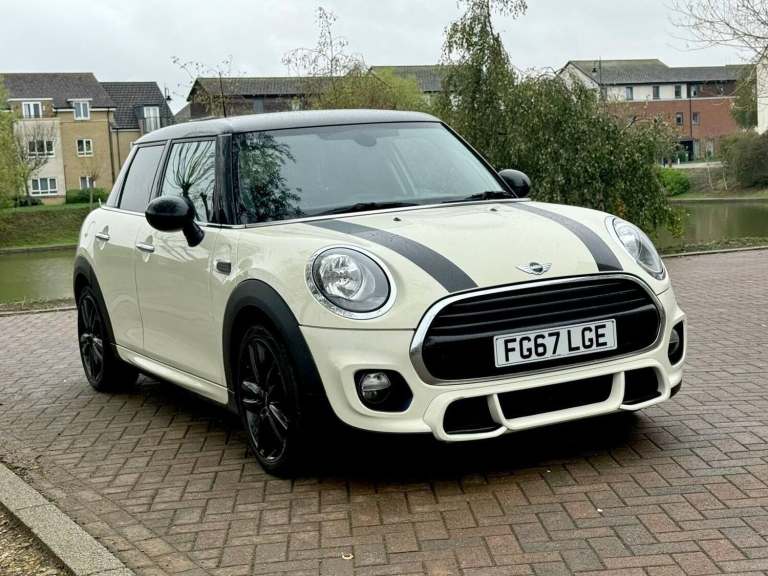 MINI Hatch 1.5 Cooper Hatchback 5dr Petrol Manual Euro 6 (s/s) (136 ps) Petrol Manual