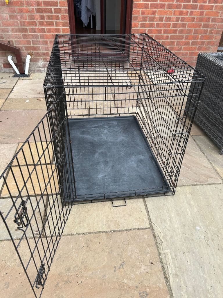 Dogs crate - xtra large. 