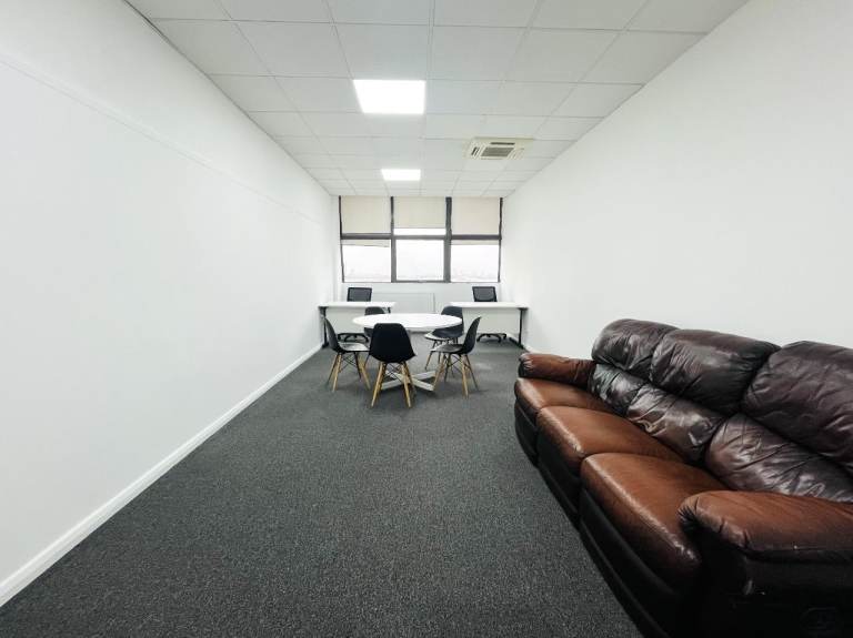 Medium Office To Rent in Park Royal NW10 
