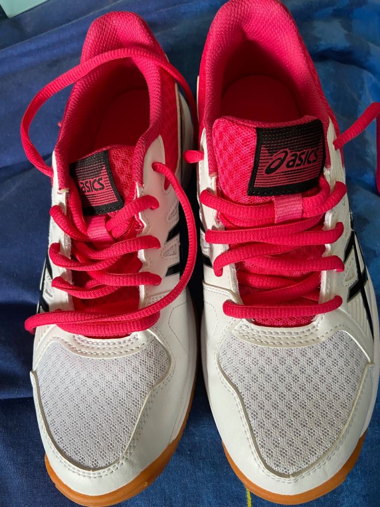 Ladies Badminton trainers