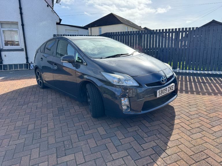 Toyota Prius 1.8 VVT-h T Spirit CVT Euro 5 (s/s) 5dr