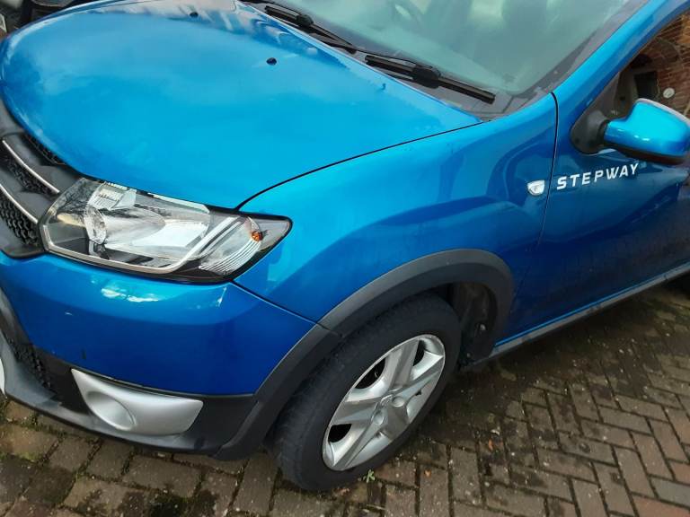 Dacia sandero stepway petrol 2013 vehicle 