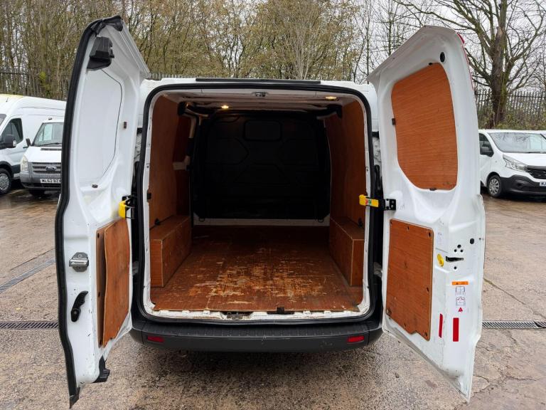 2018 Ford Transit Custom 2.0 TDCi 105ps Low Roof Van PANEL VAN DIESEL Manual
