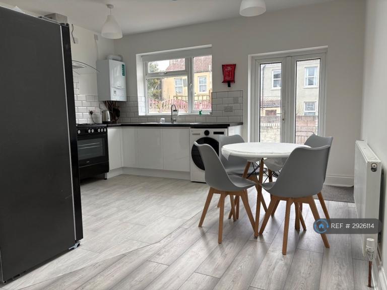 5 bedroom house in Thomas St, Bristol, BS2 (5 bed) (#2926114)