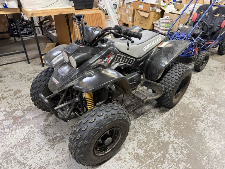 Quadzilla r100 Junior ATV quad bike