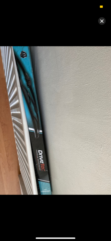 Universal wind wiper 