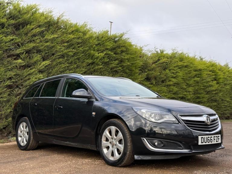 2016 Vauxhall Insignia 1.6 CDTi ecoFLEX SRi Nav Sports Tourer Euro 6 (s/s) 5dr ESTATE Diesel Manual