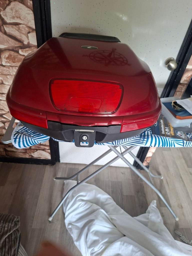 Honda deauville Top Box