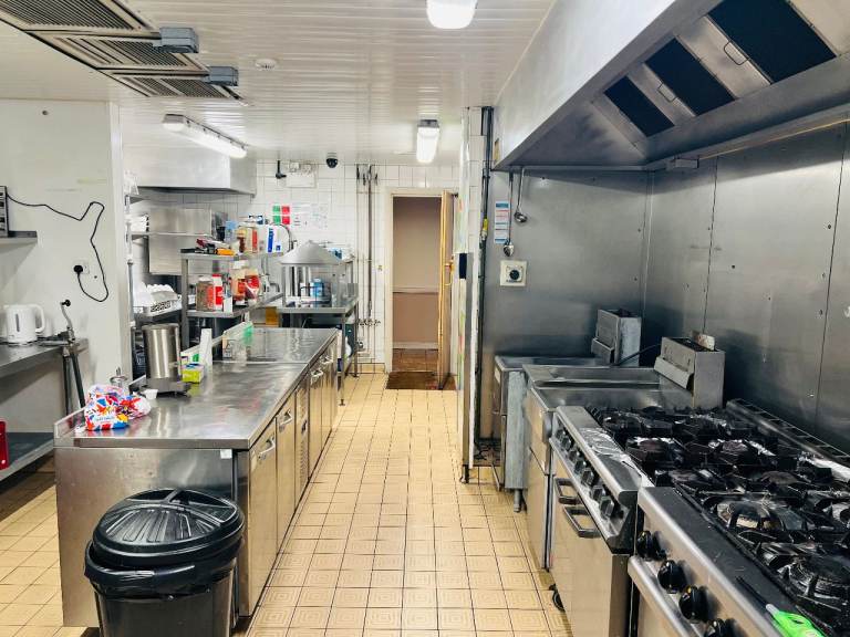 🍽️ RESTAURANT SPACE AVAILABLE TO LEASE – BOSTON, LINCOLNSHIRE