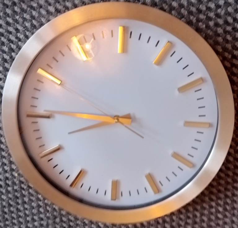 Dunnes Kitchen Clock