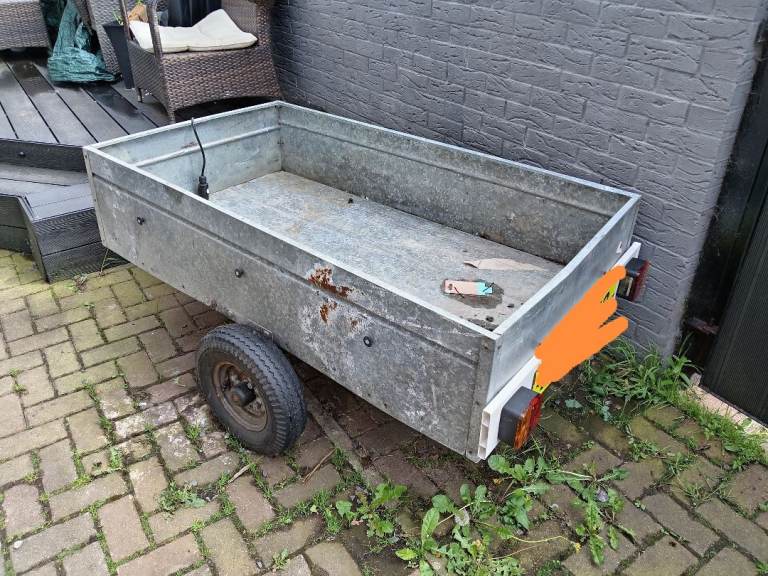 Trailer